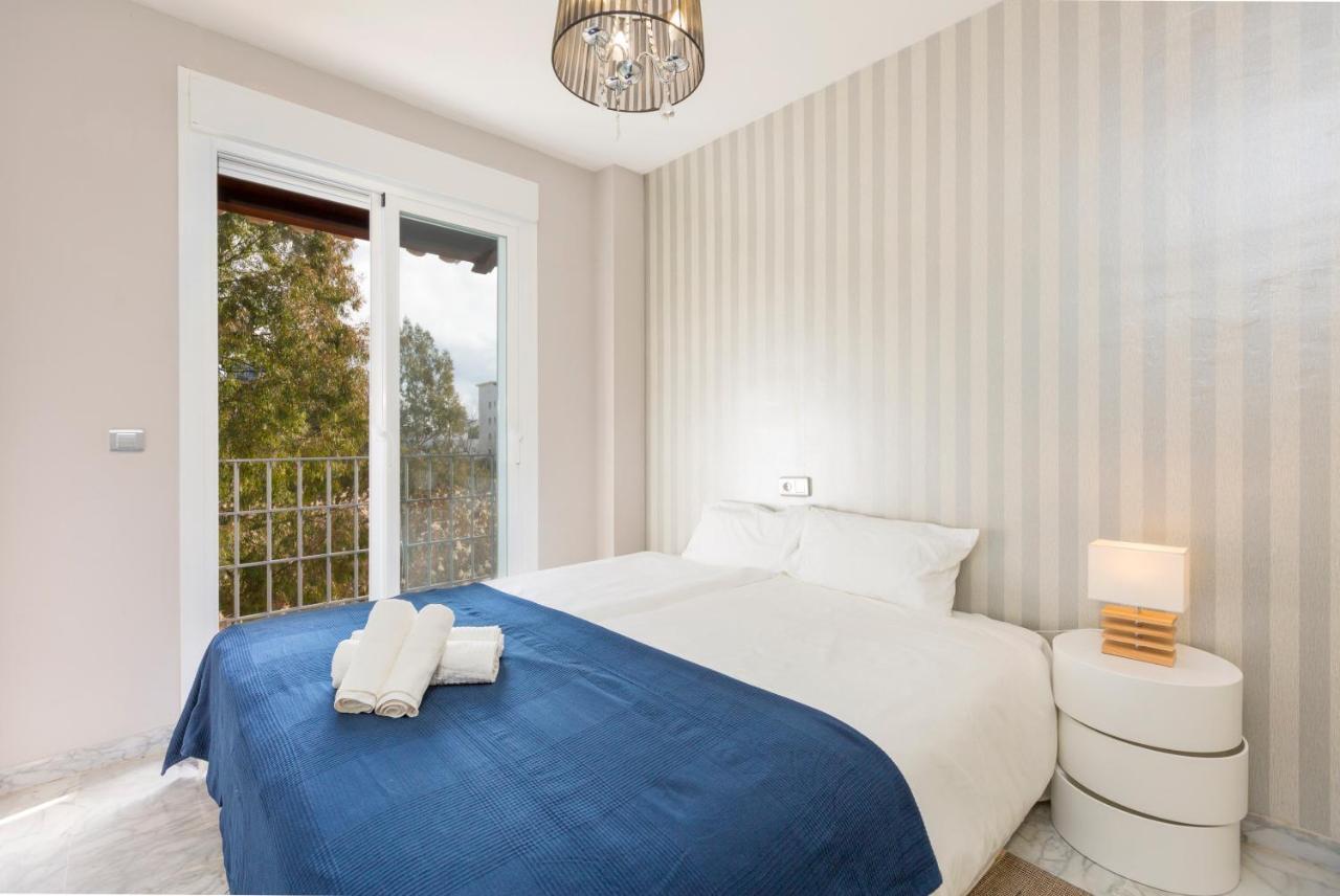 4 Bedroom Apartment In Puerto Banus 150 Meters From The Beach มาร์เบยา ภายนอก รูปภาพ